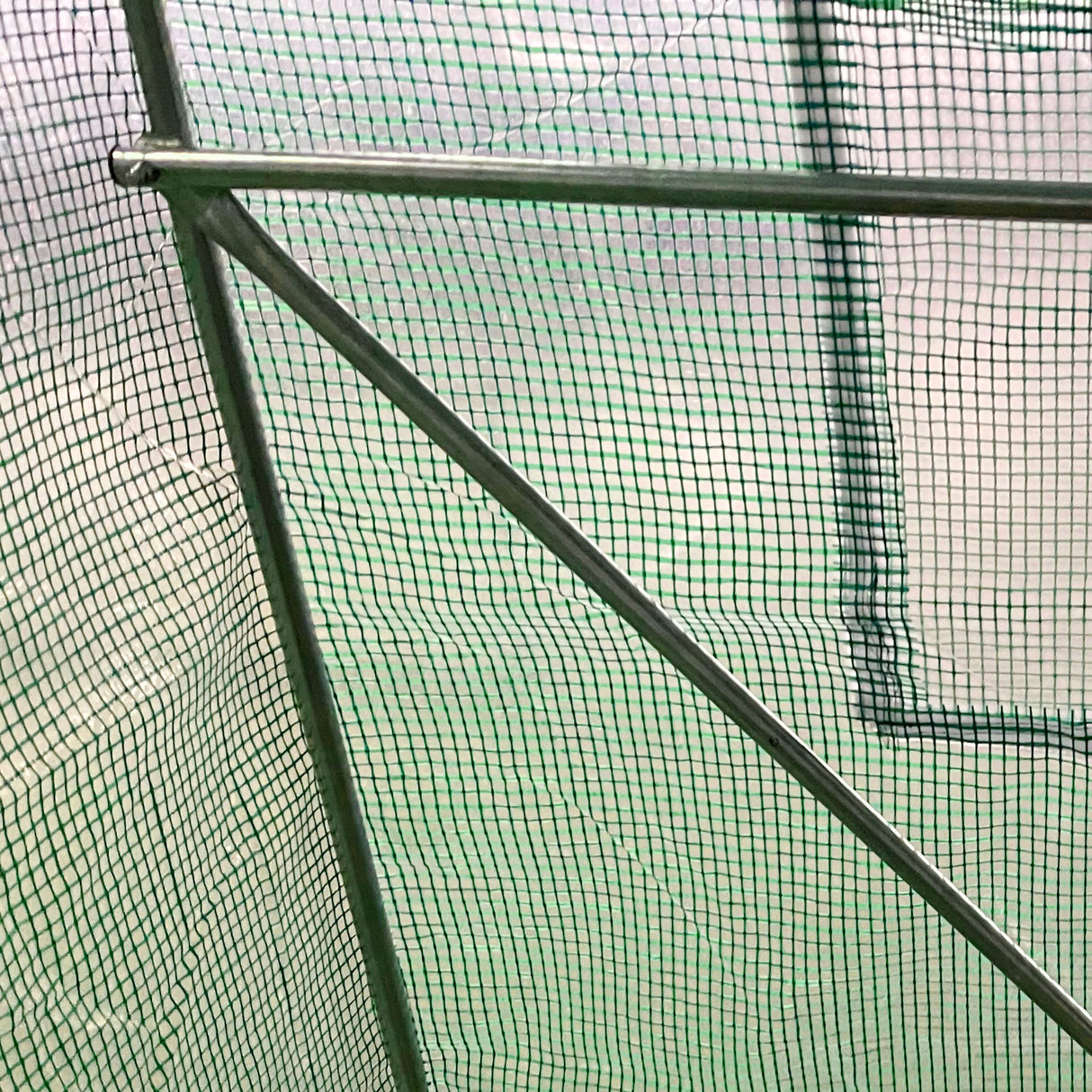 Alloy Steel Garden Greenhouse 395cm Length With 8 Mesh Windows - Velmora