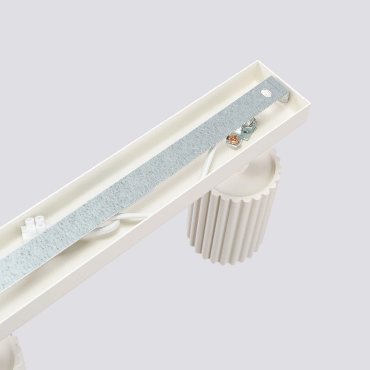 Aluminium Ceiling Light With 4 Karbon Lamps - Deep Space