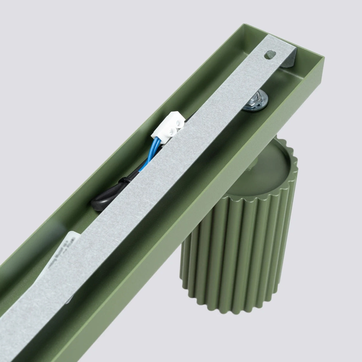 Aluminium Ceiling Light With 4 Karbon Lamps - Deep Space