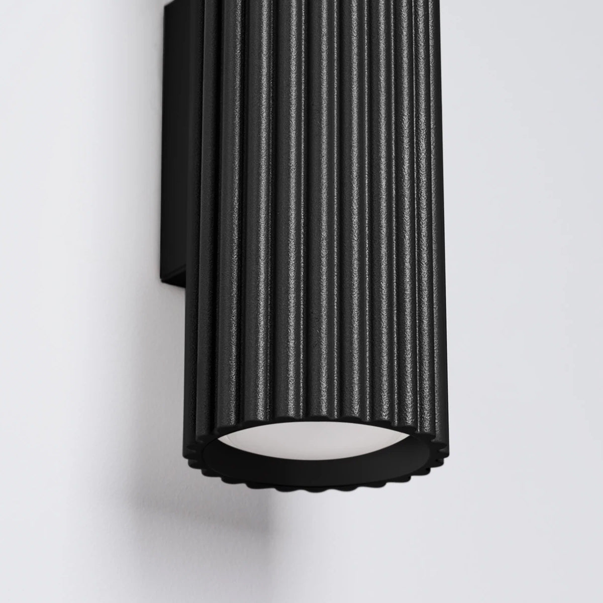 Aluminium Wall Light With Karbon 20 Lamp - Deep Space