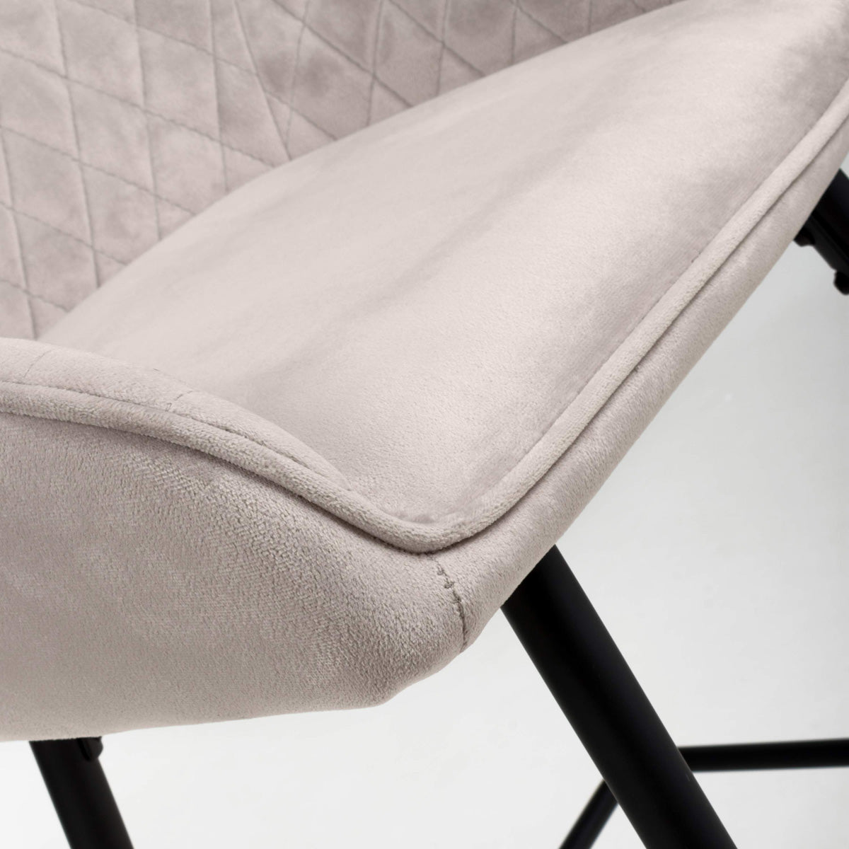 Brushed Velvet Bar Stools in Set Of 2 With Black Metal Tapered Legs - Savanna