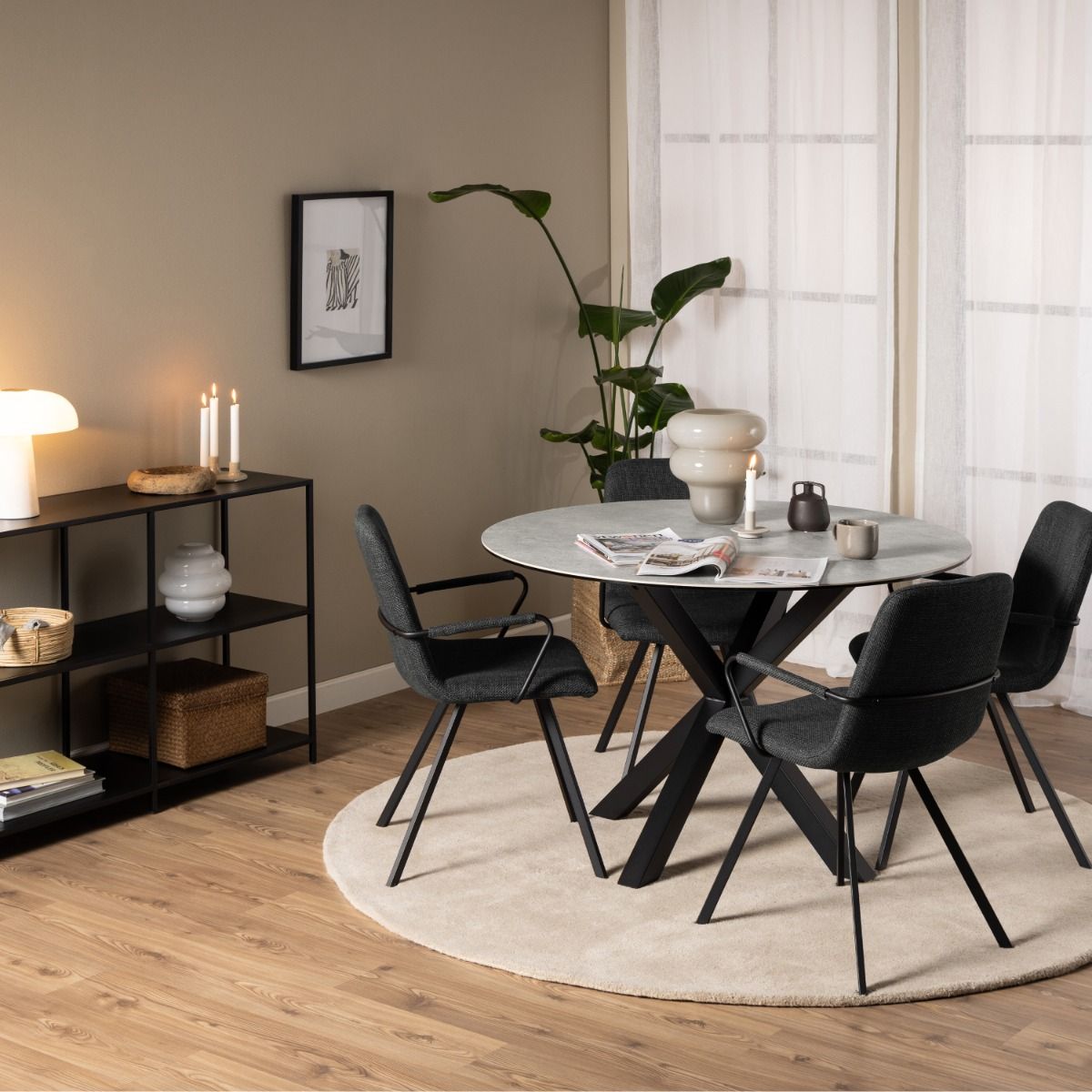 Ceramic Dining Table for 4 People 119cm Wide Round - Heaven