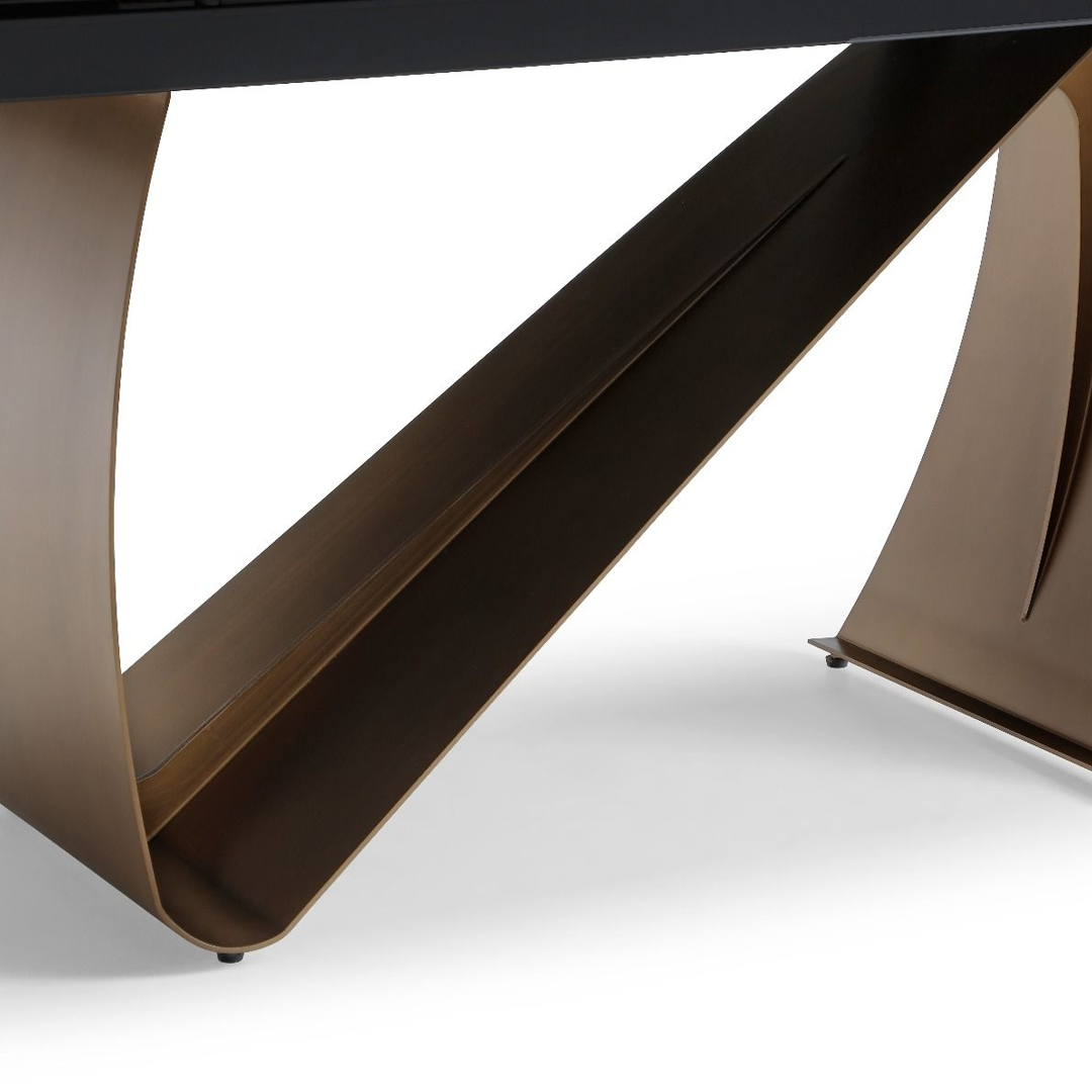 Ceramic Dining Table Extending in Curved Shape for 10 to 12 People - Lusso