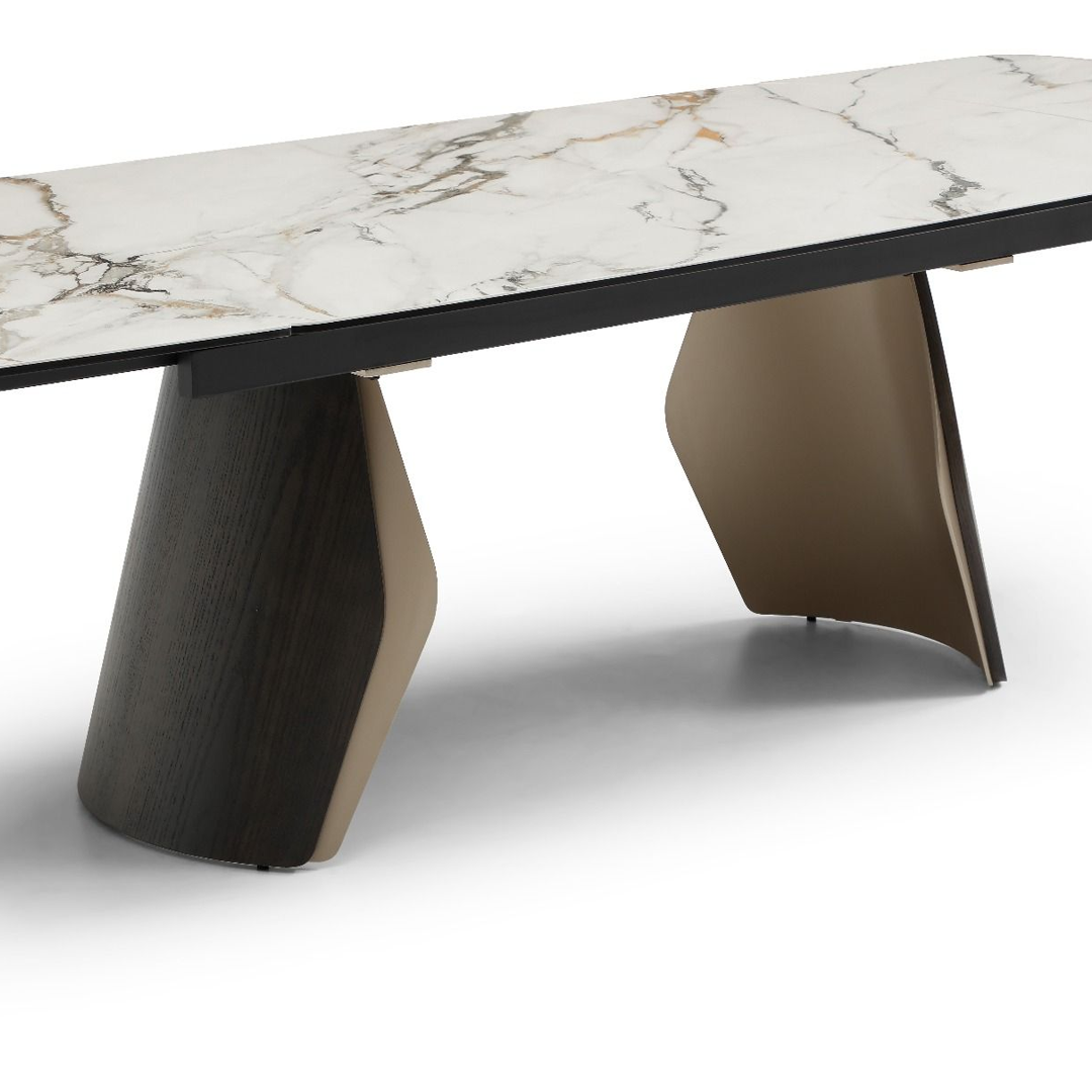 Ceramic Dining Table Extending in Curved Shape for 8 to 10 People - Fidenza