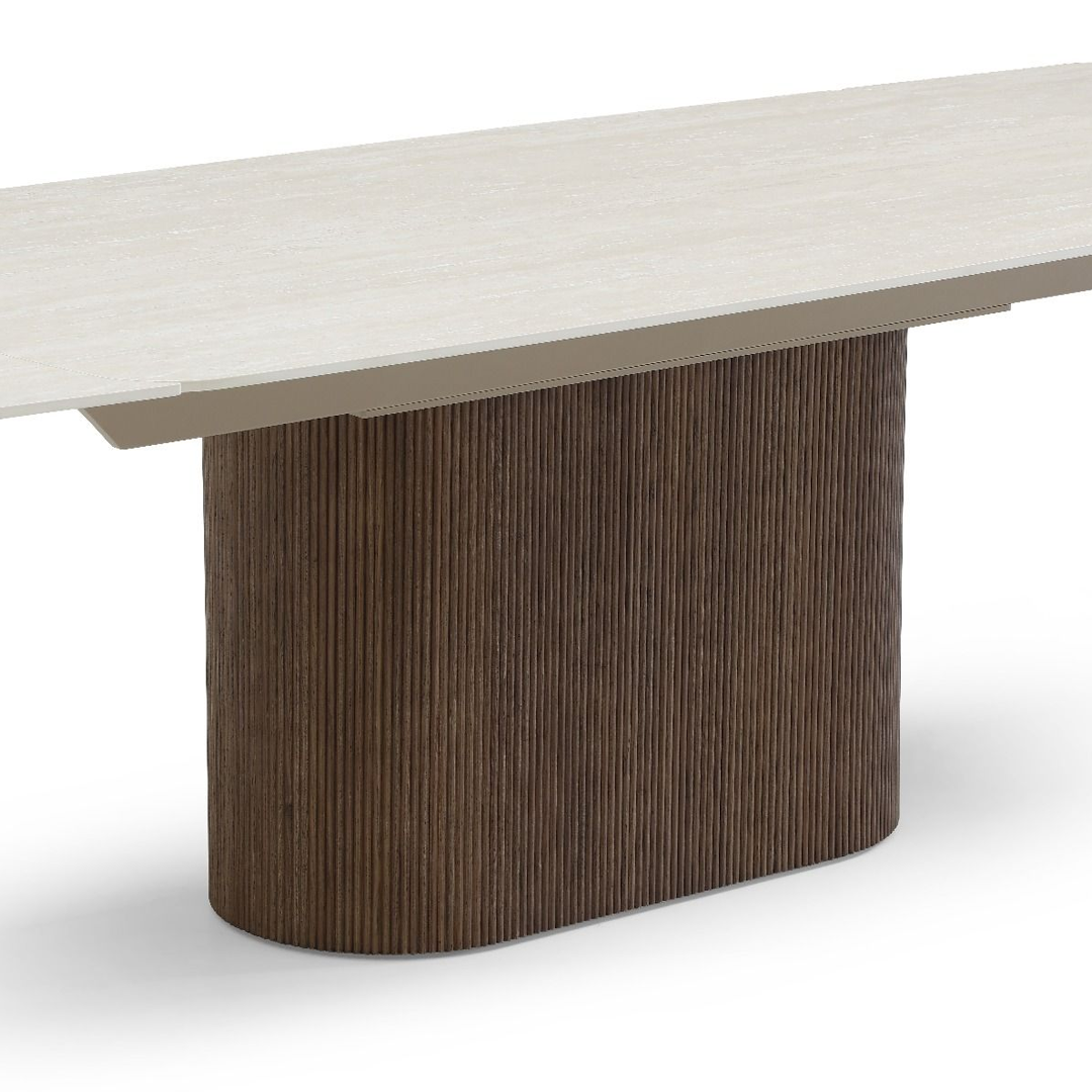 Ceramic Dining Table Extending in Curved Shape for 8 to 10 People - Ginevra