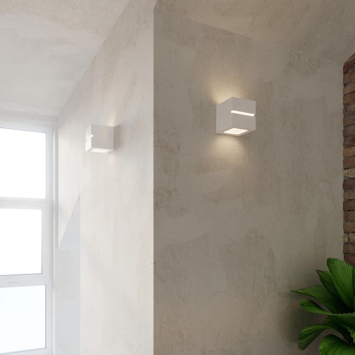 Ceramic Wall Light With Leo Line Glass Lamp - Cafe Au Lait