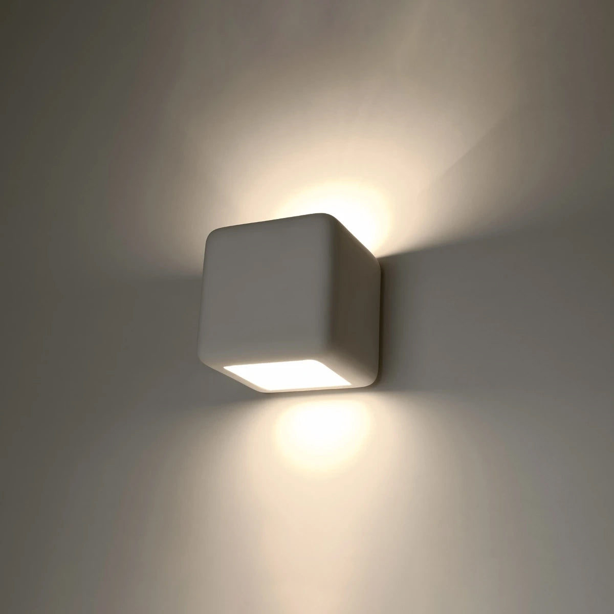 Ceramic Wall Light With Nesta Glass Lamp - Cafe Au Lait