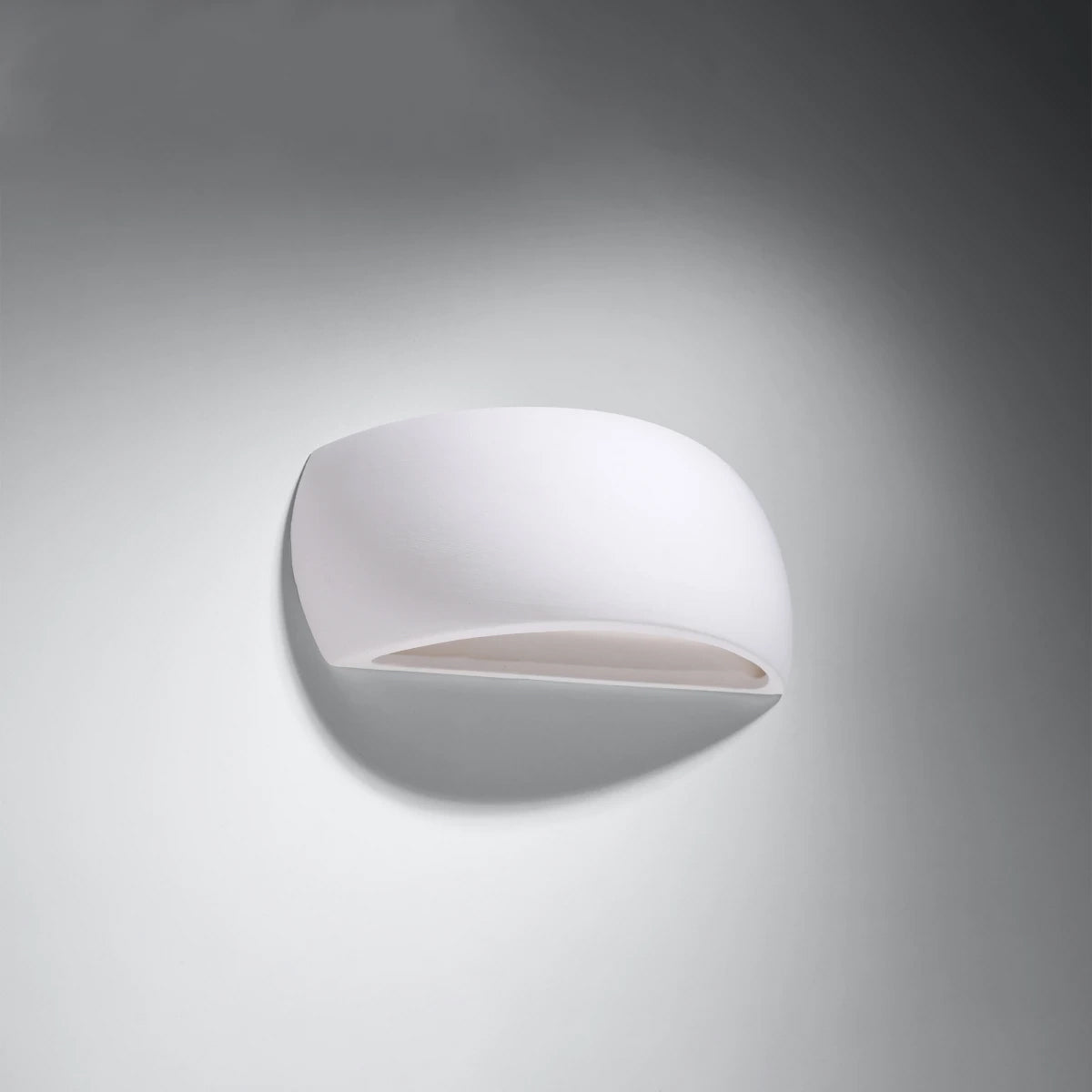 Ceramic Wall Light With Pontius Lamp - Cafe Au Lait