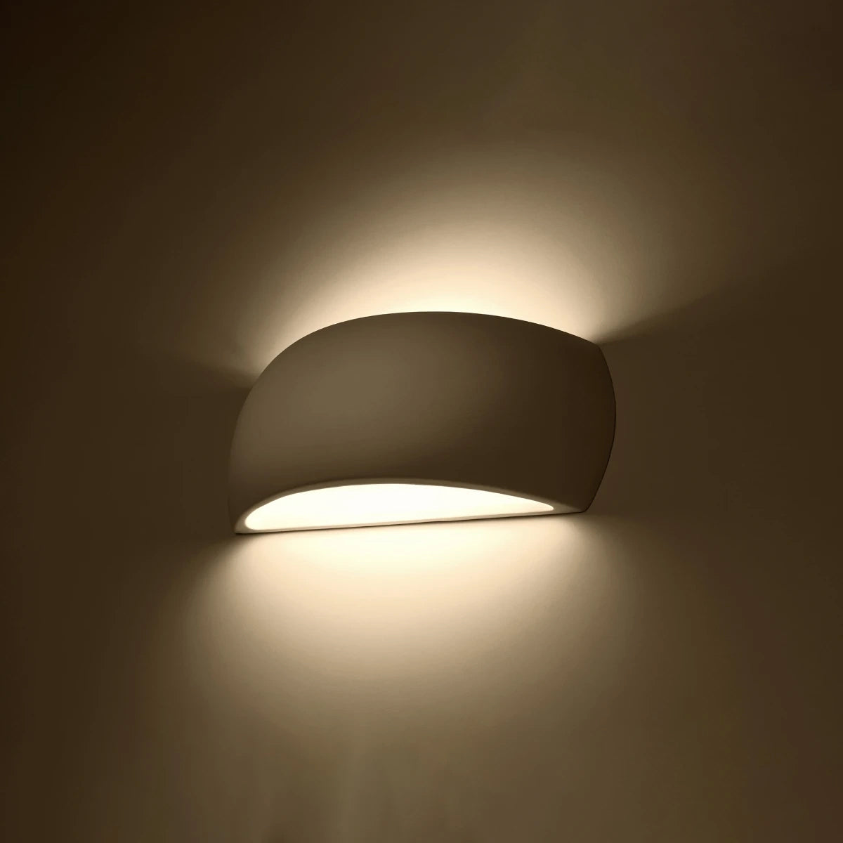Ceramic Wall Light With Pontius Lamp - Cafe Au Lait