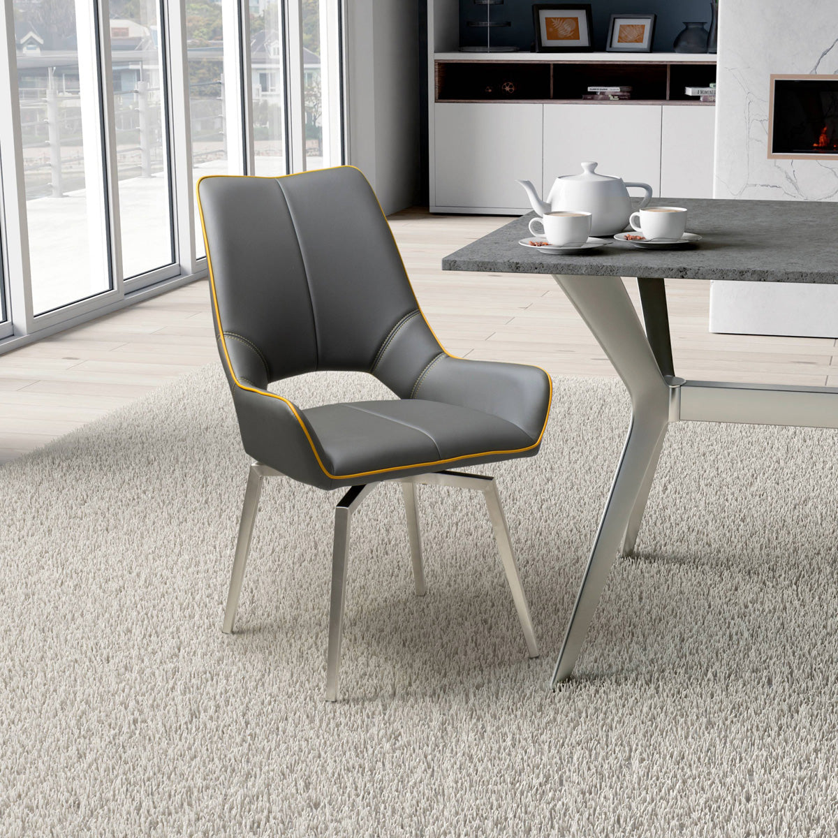 Faux Leather Dining Chairs in Set Of 2 With Swivel Function - Mako