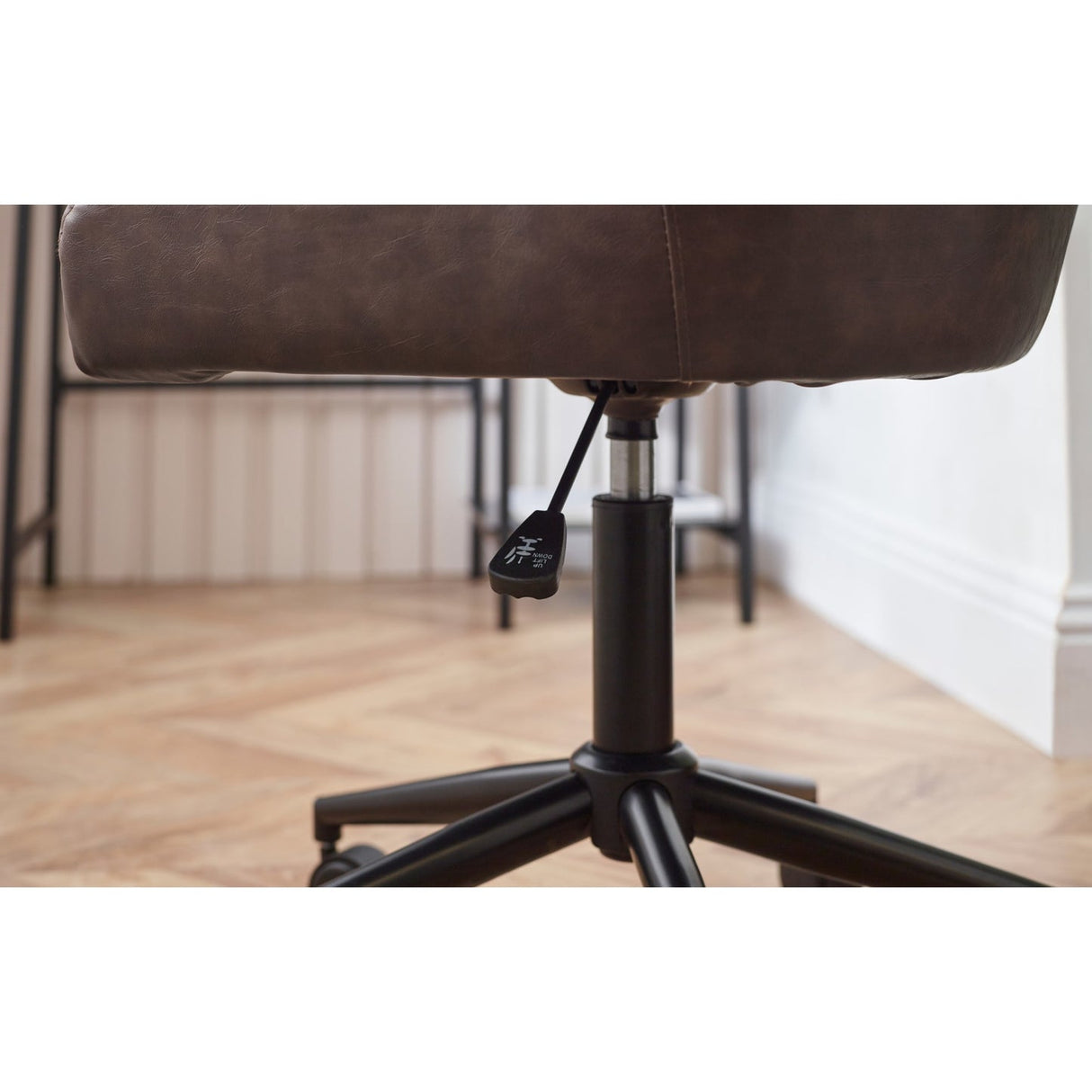 Faux Leather Home And Office Chair - Luxe