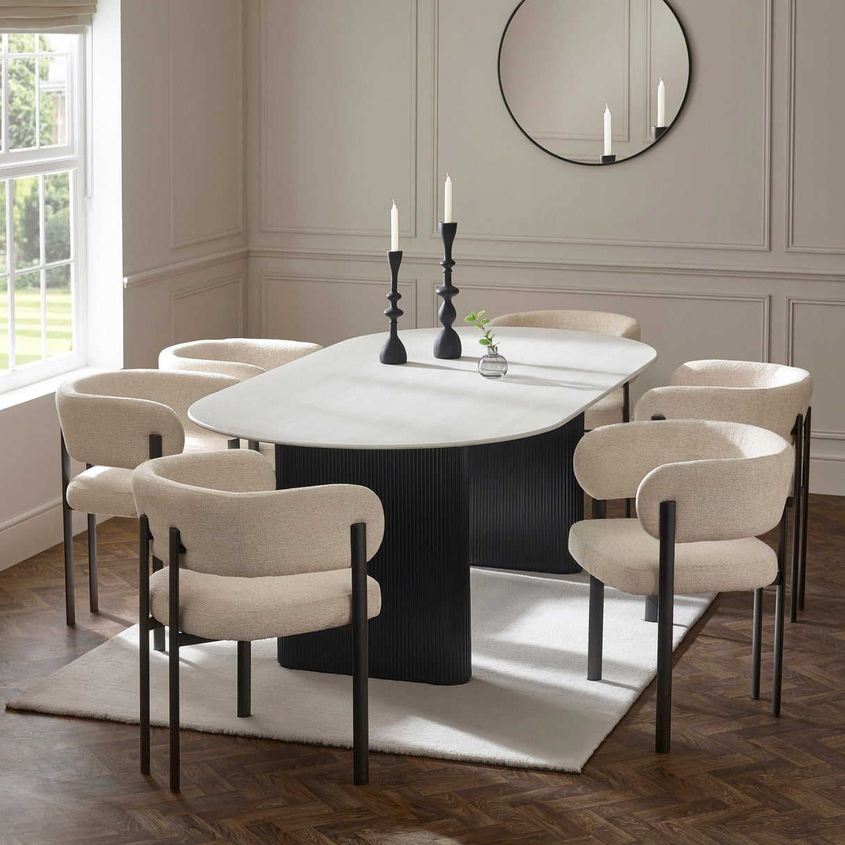 Glass Top Dining Table for 4 to 6 People Oval - Bolivia