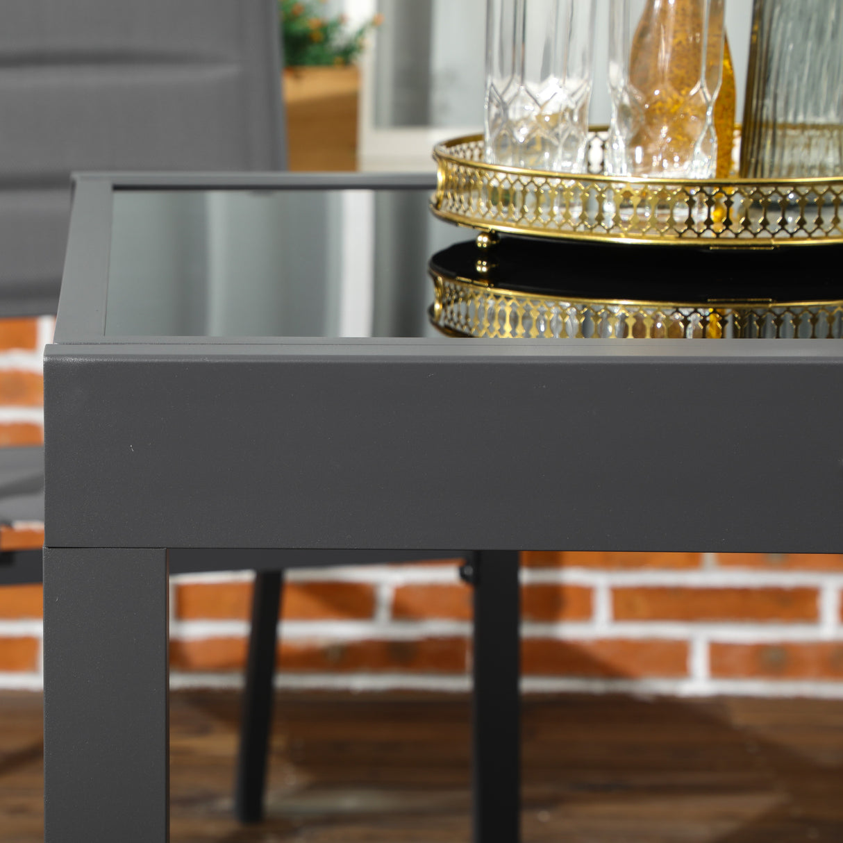 Glass Top Outdoor Garden Extending Dining Table for 4 to 6 People - Velmora