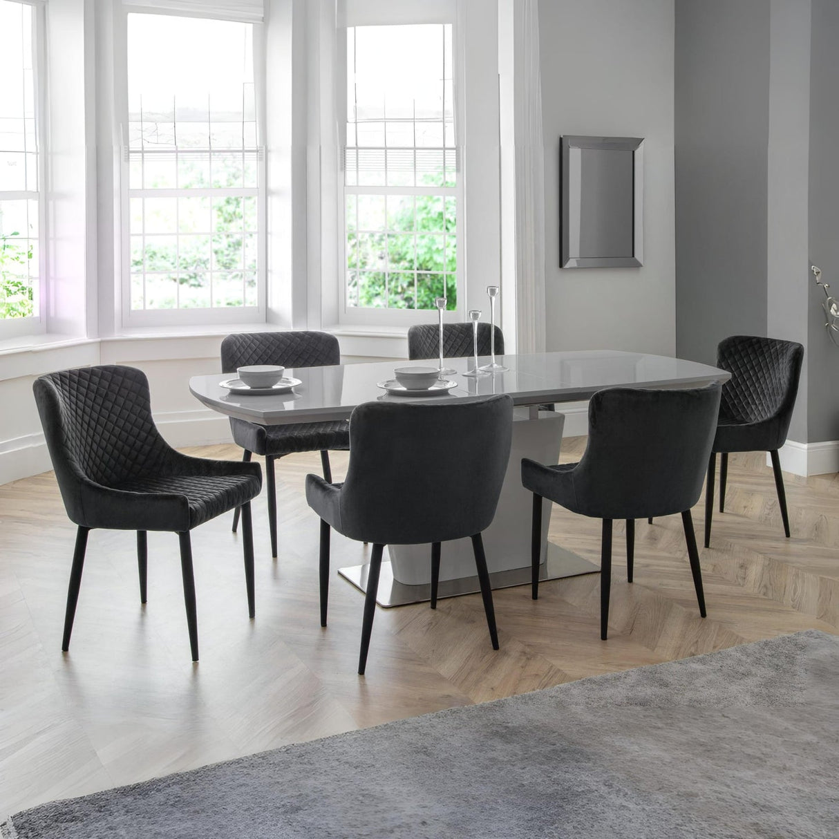 High Gloss Extending Dining Table for 4 to 6 People Rectangular - Como