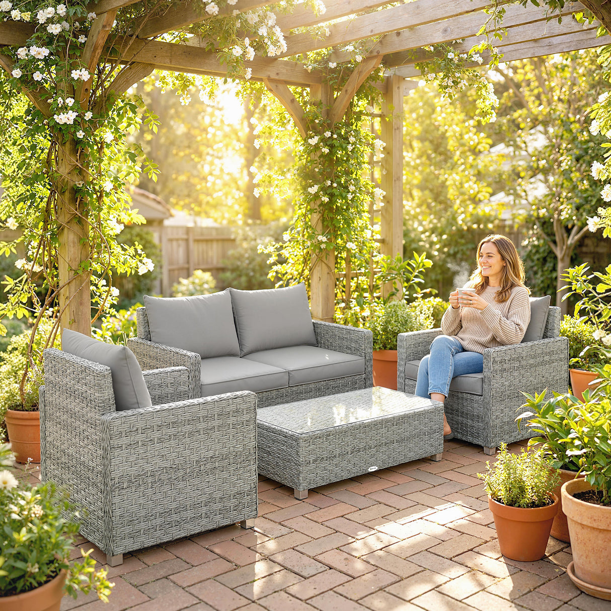 Poly Rattan 4 Pieces Garden Sofa Set With Loveseat and 2 Armchairs - Velmora