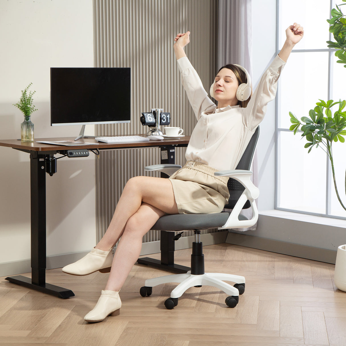 Polyester Fabric Home And Office Chair 57.5cm Wide With Flip Up Armrest - Velmora