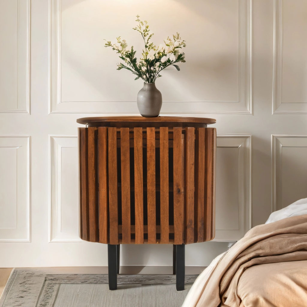 Solid Mango Wood Bedside Cabinet With 1 Door - Inverley Designs