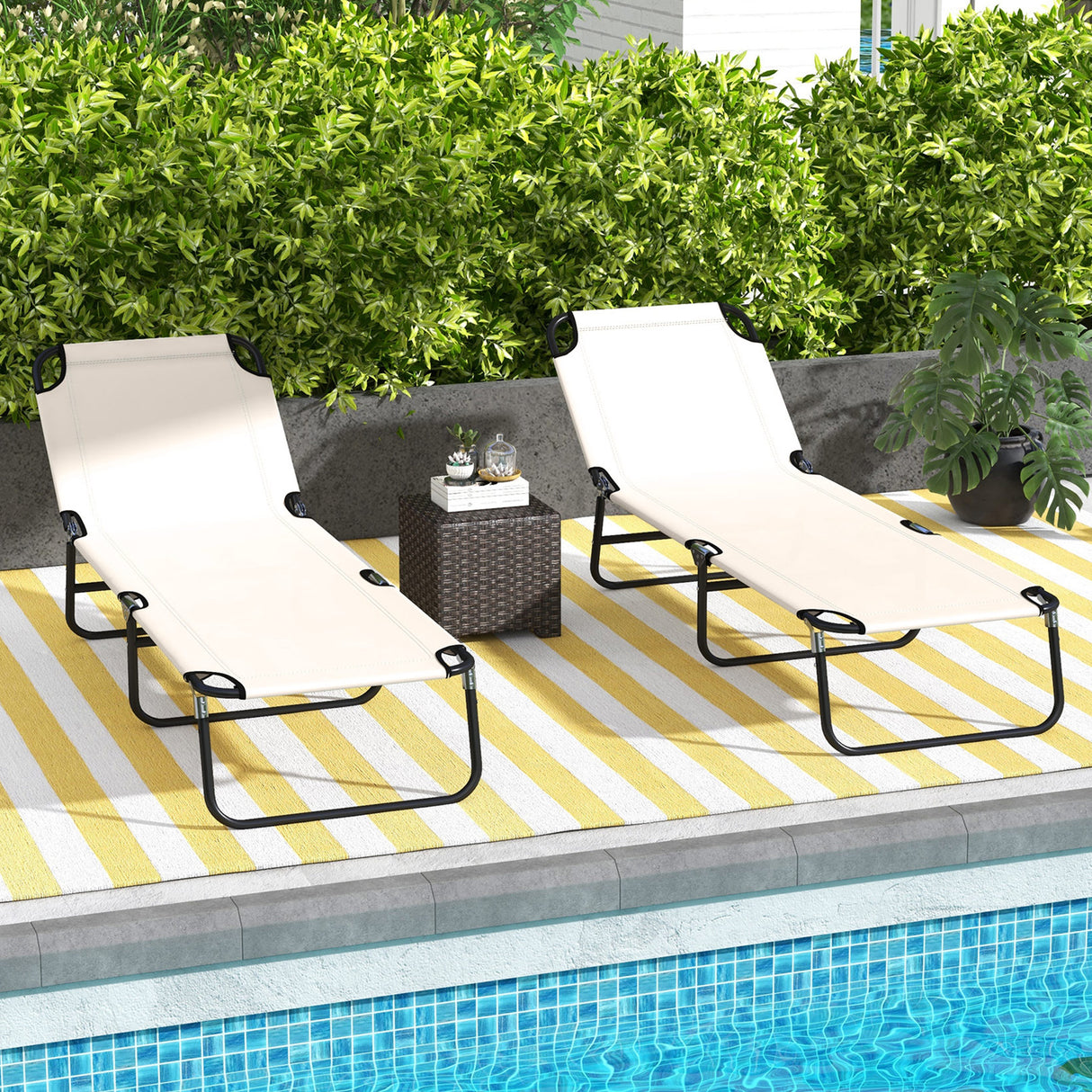 Steel Foldable Garden Sun Lounger in Set of 2 With Adjustable Backrest - Velmora