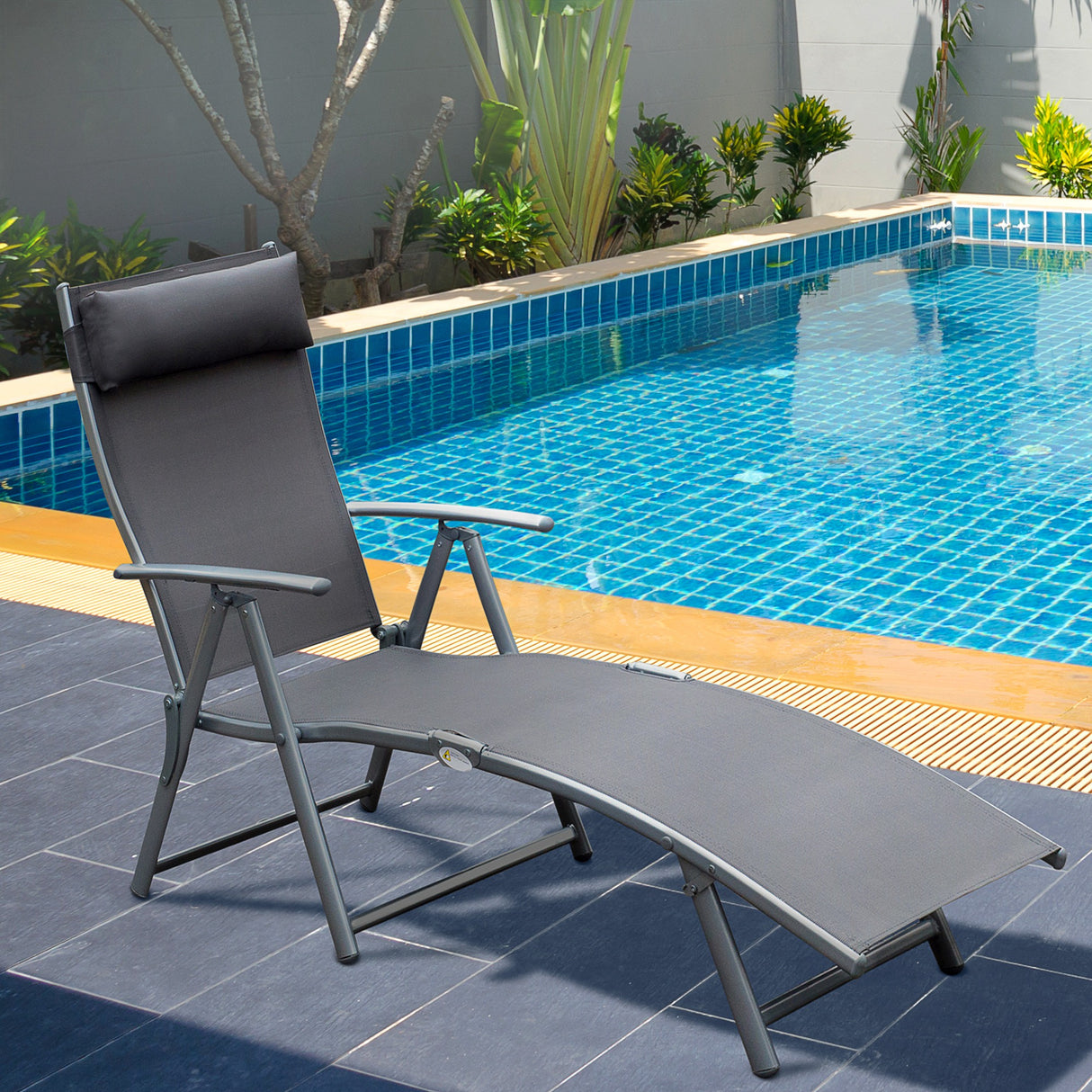 Steel Folding Recliner Chaise Garden Sun Lounger With 7 Levels Adjustable Backrest - Velmora