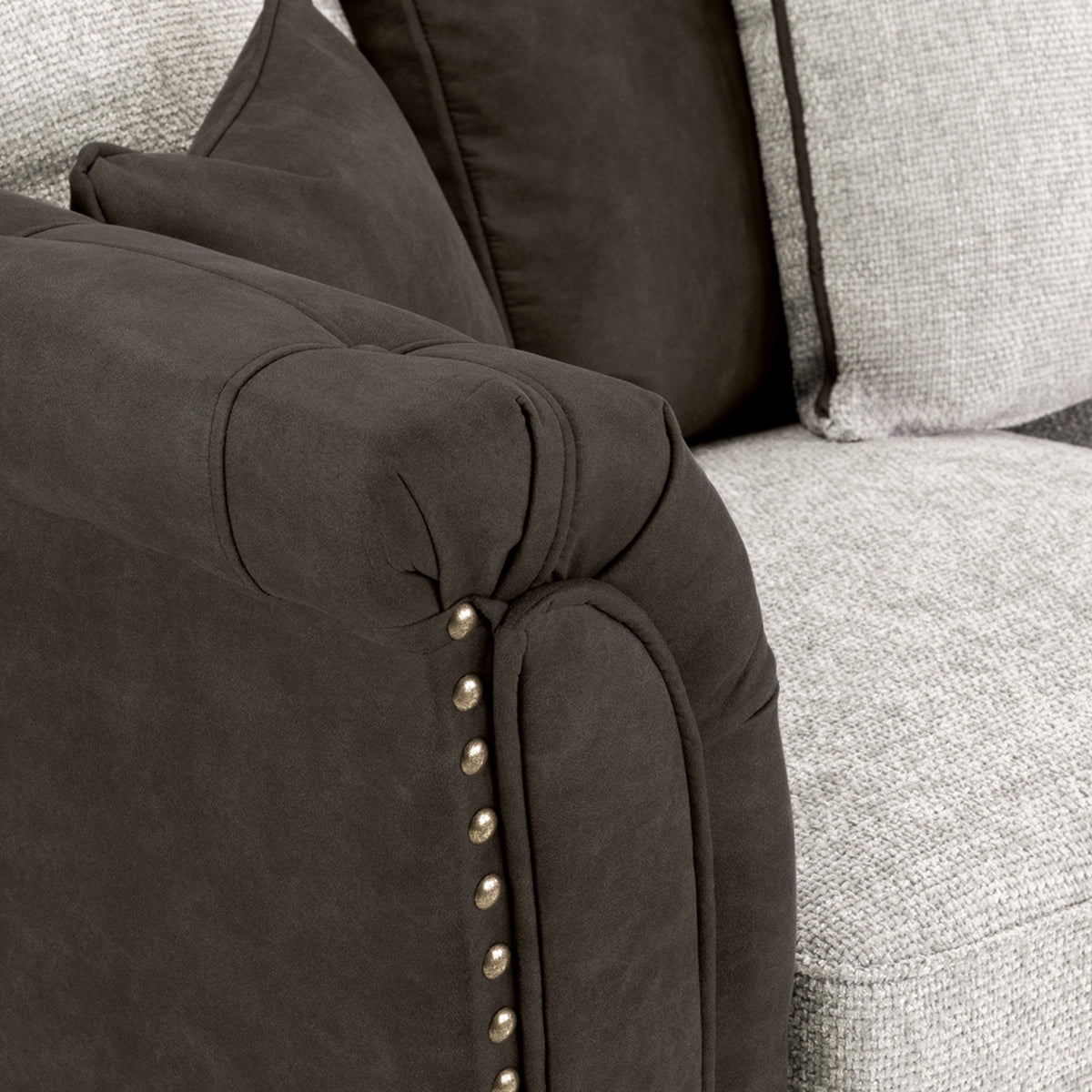Velvet Armchair - Bella