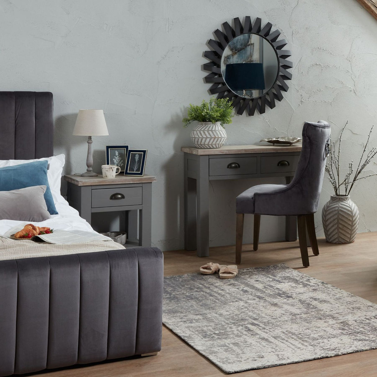 White Linen Shade Table Lamp With Neutral Washed Wooden Base - Teos