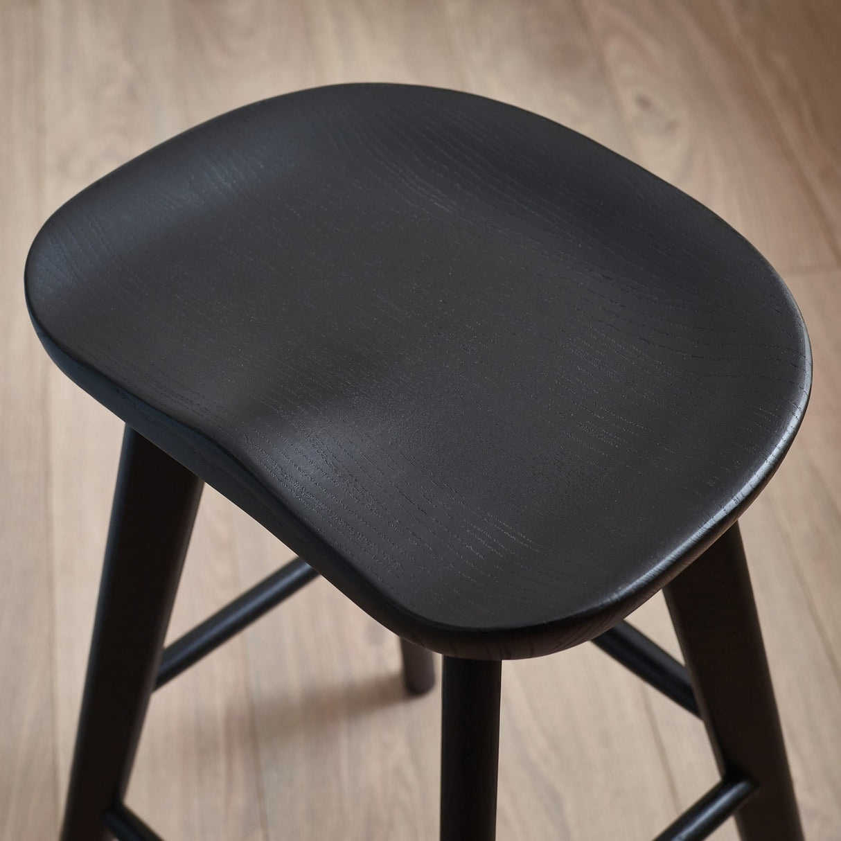 Wooden Bar Stool - Mulu