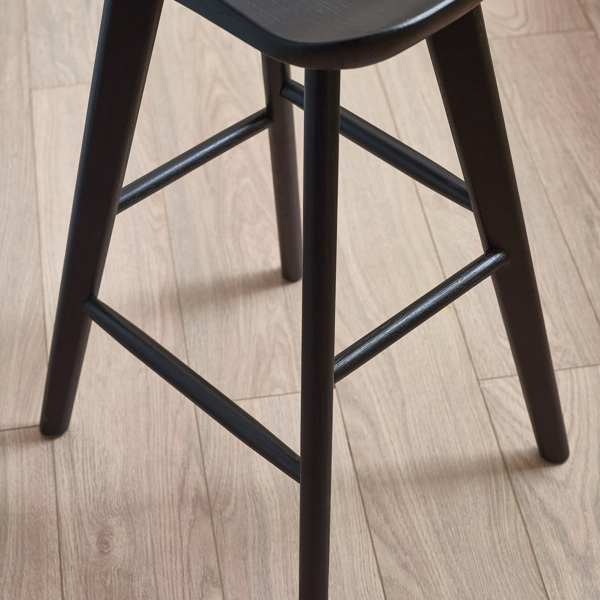 Wooden Bar Stool - Mulu