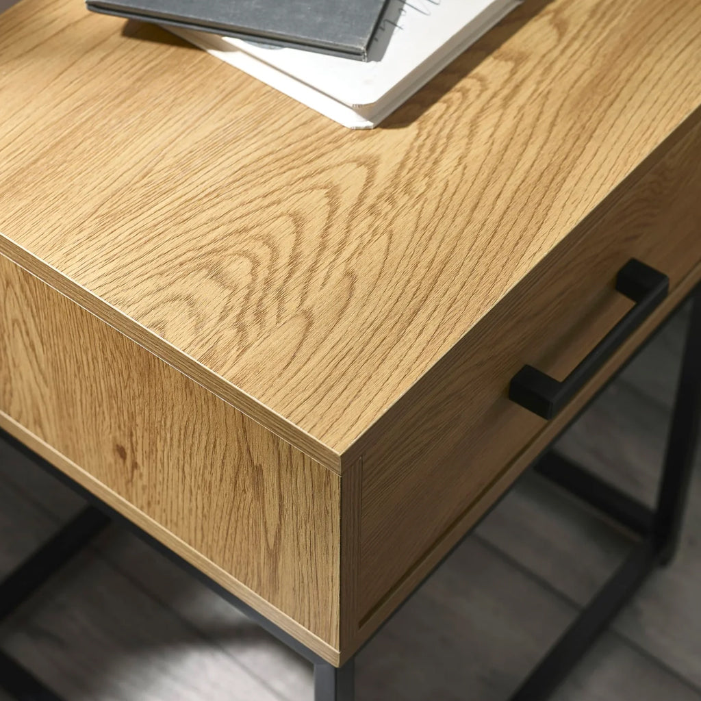 Wooden Bedside Cabinet With 1 Drawer - Harlow