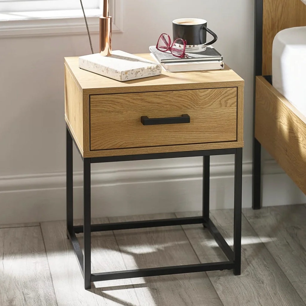 Wooden Bedside Cabinet With 1 Drawer - Harlow