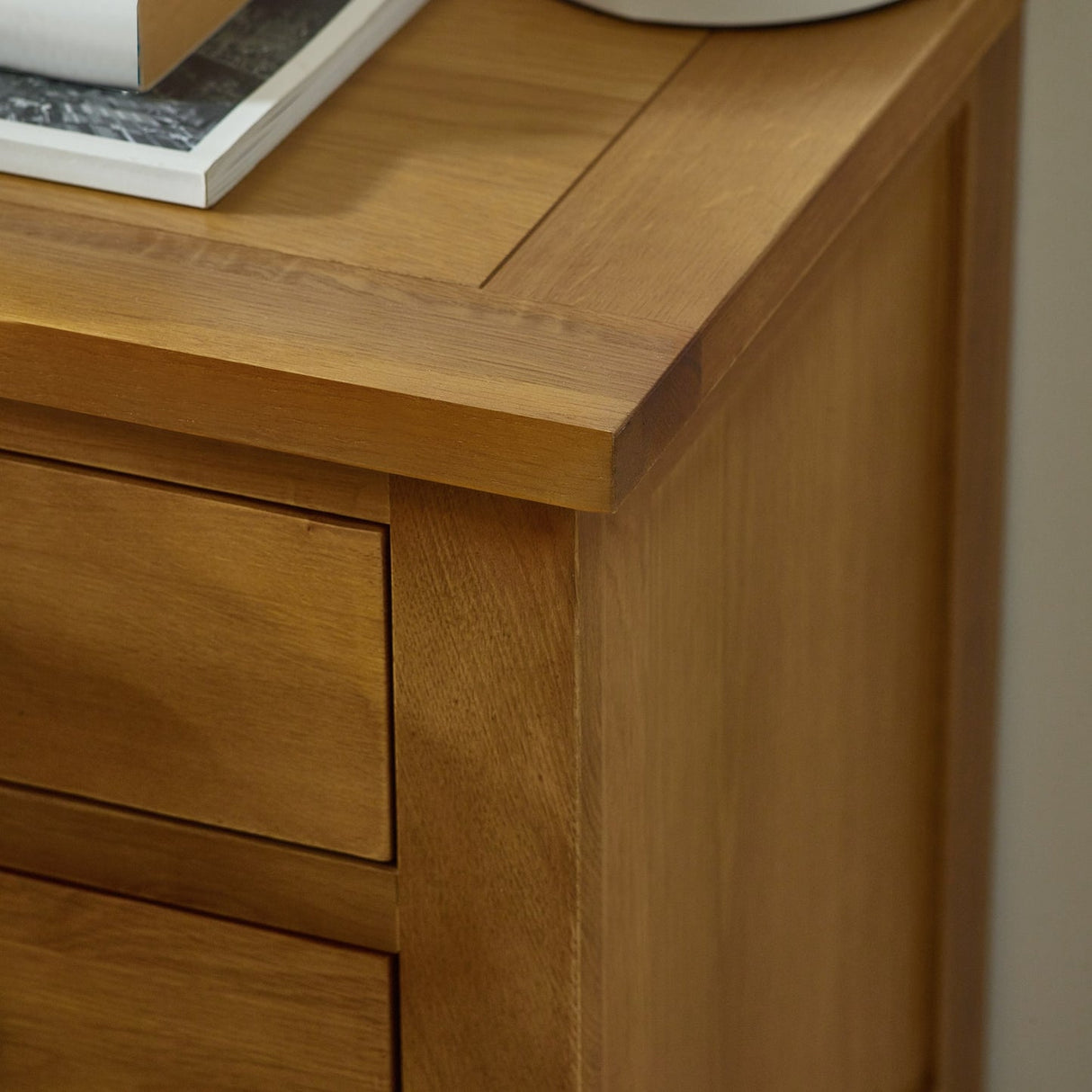 Wooden Bedside Cabinet With 3 Drawers - Marlborough
