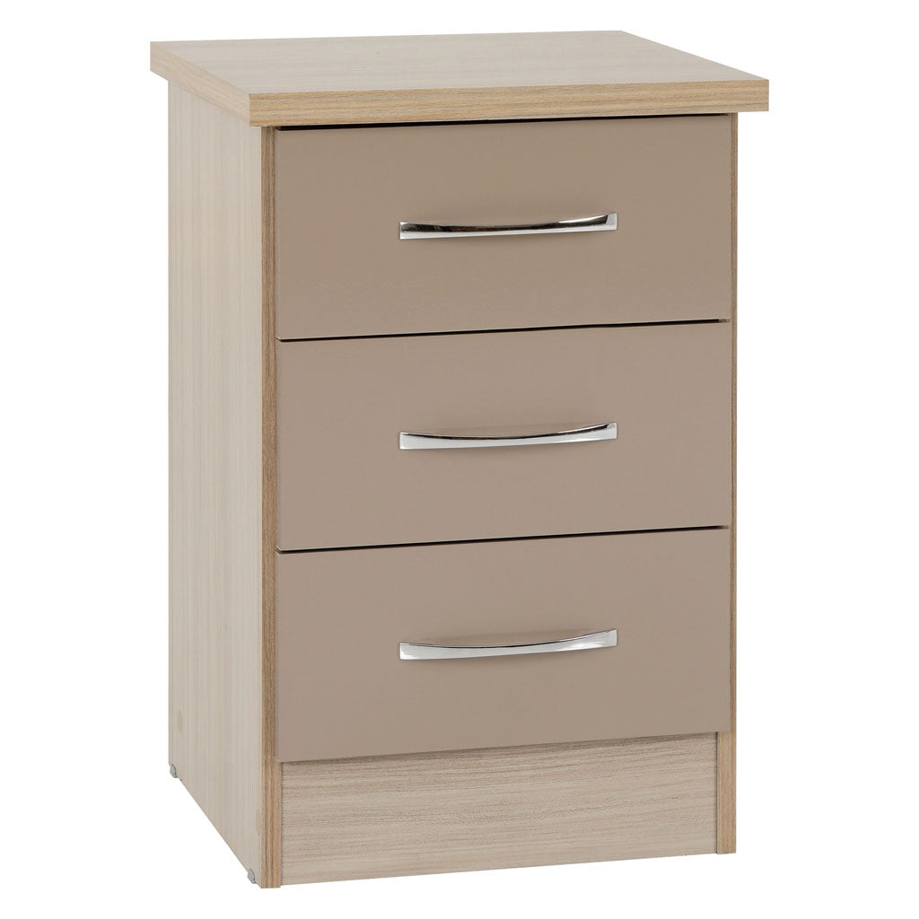 Wooden Bedside Cabinet With 3 Drawers - Nevada