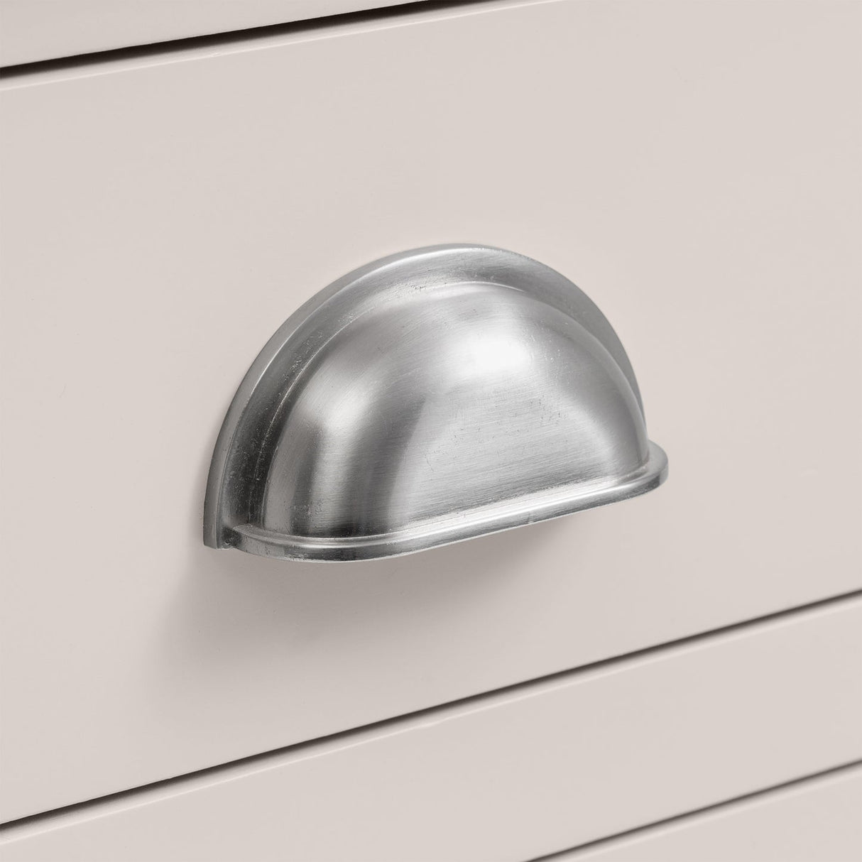 Wooden Bedside Cabinet With 3 Drawers - Richmond