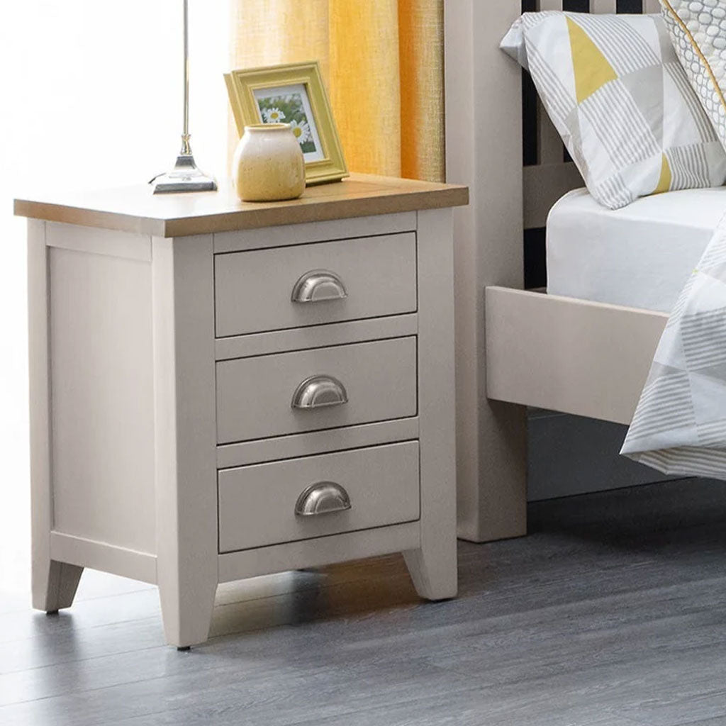 Wooden Bedside Cabinet With 3 Drawers - Richmond