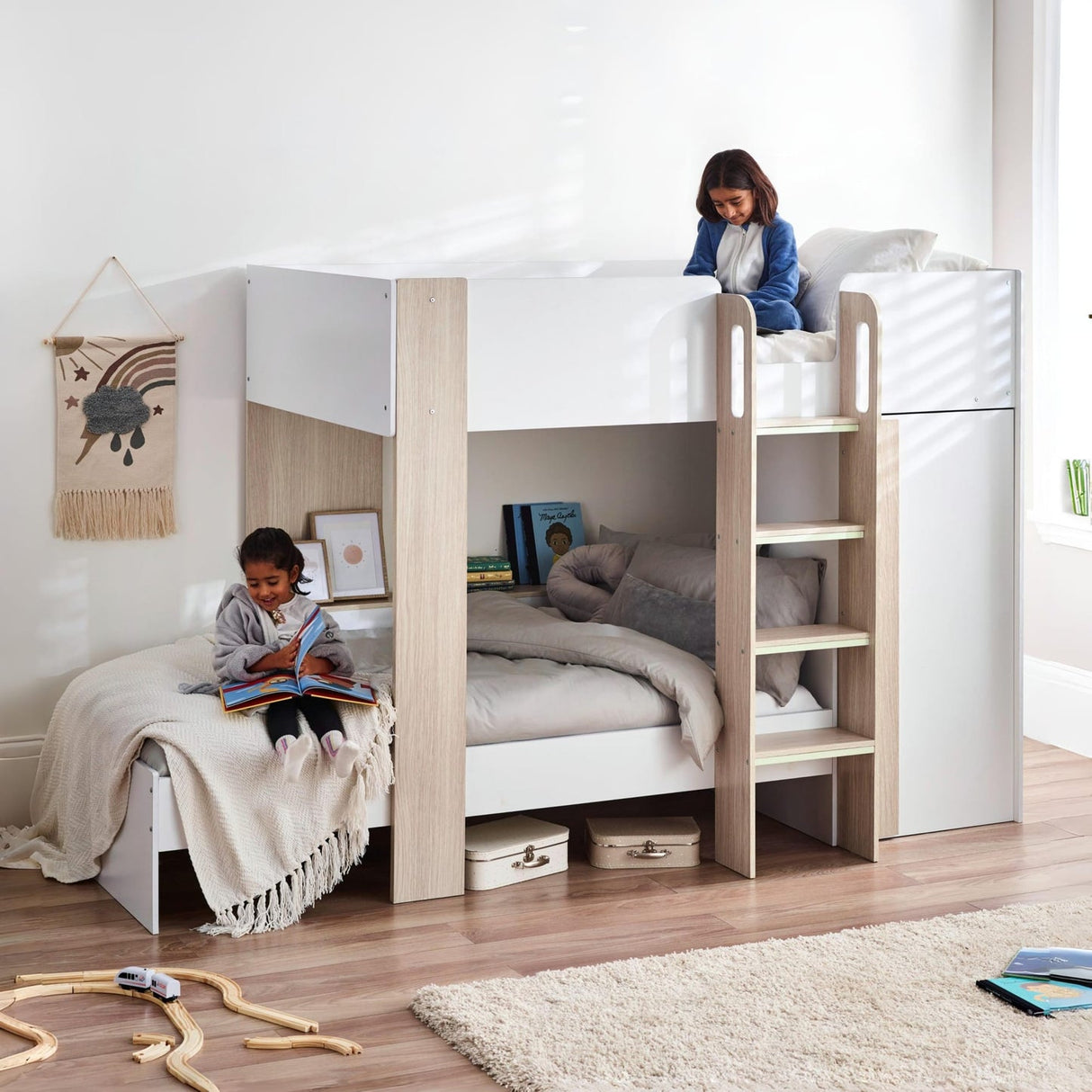 Wooden Bunk Bed With Ladder - Horizon