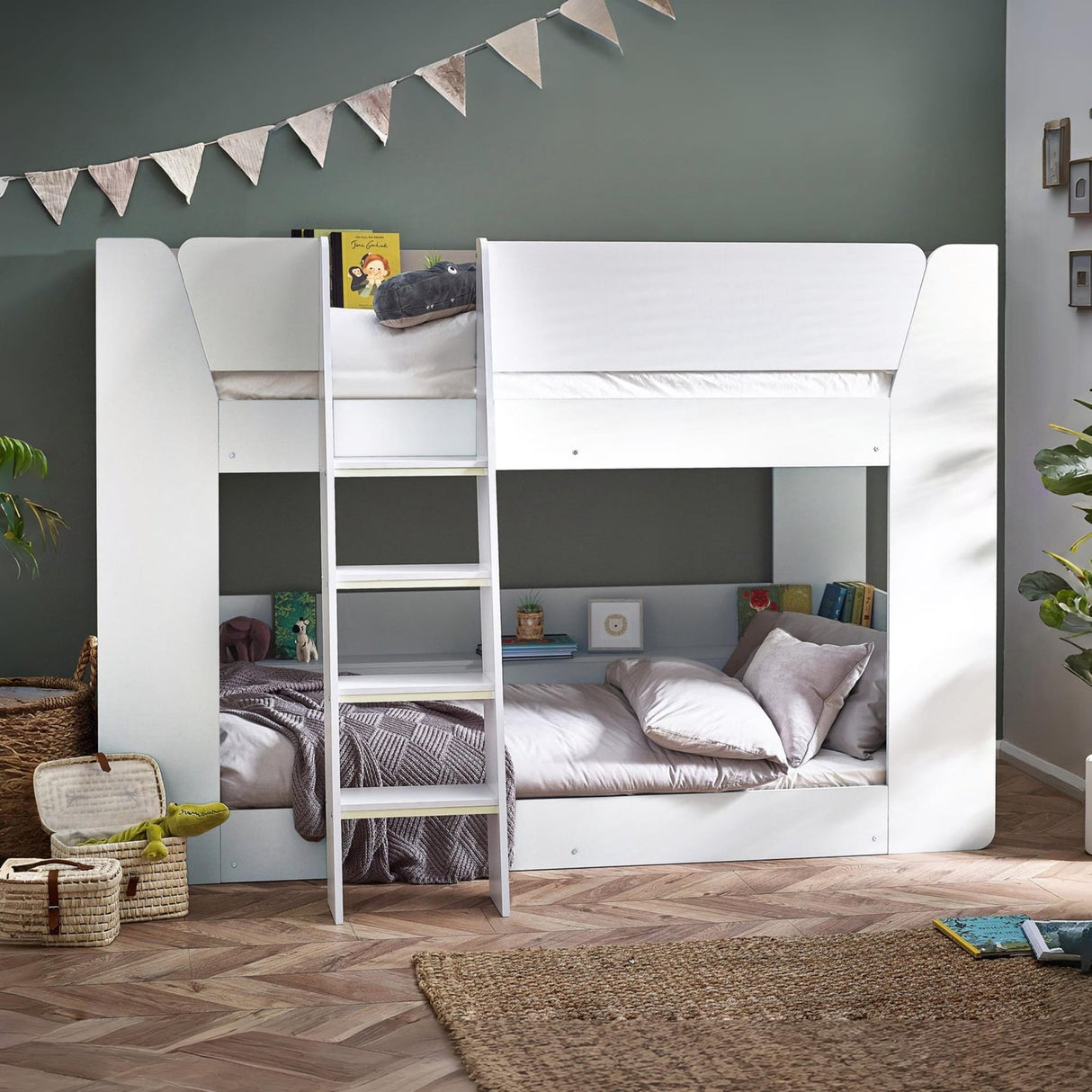 Wooden Bunk Bed With Ladder - Parsec