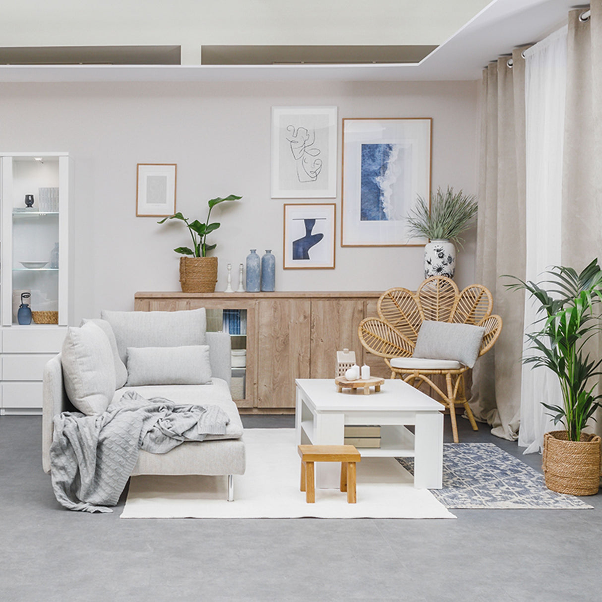 Wooden Coffee Table Rectangular - Fribo