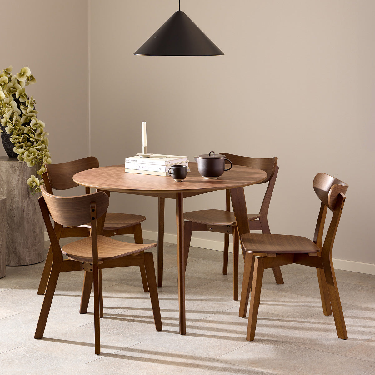 Wooden Dining Table 105cm Wide for 4 People Round - Roxby