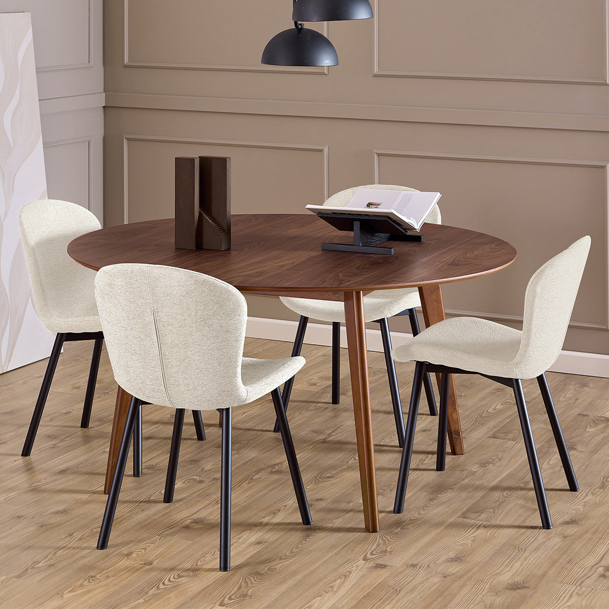 Wooden Dining Table 140cm Wide for 4 People Round - Roxby