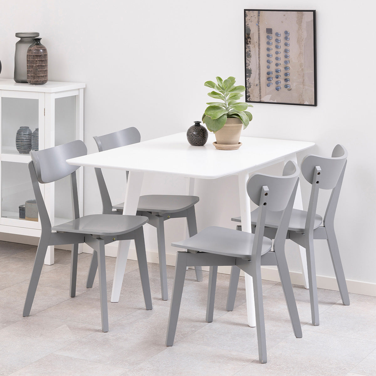 Wooden Dining Table for 2 to 4 People Rectangular And Extending - Roxby