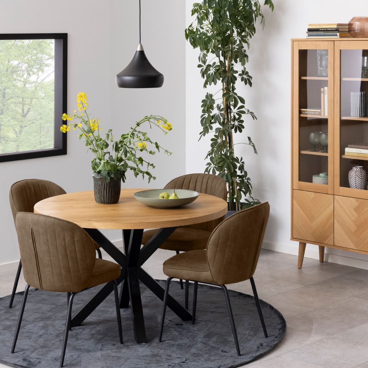 Wooden Dining Table for 4 People 120cm Wide Round - Heaven