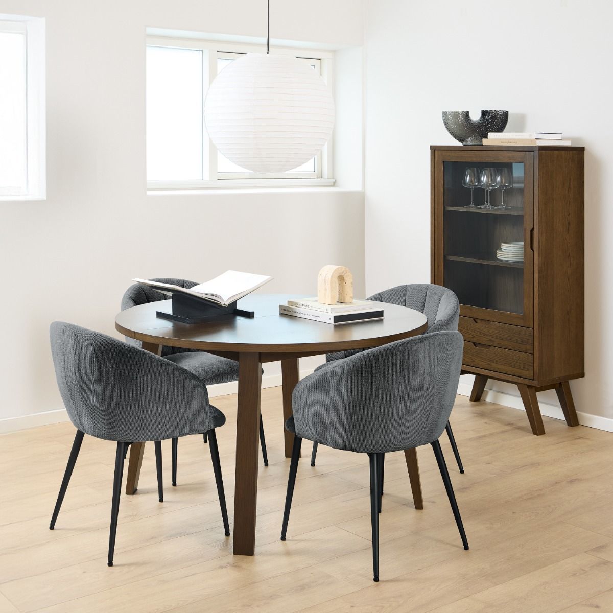 Wooden Dining Table for 4 People Round - A-Line