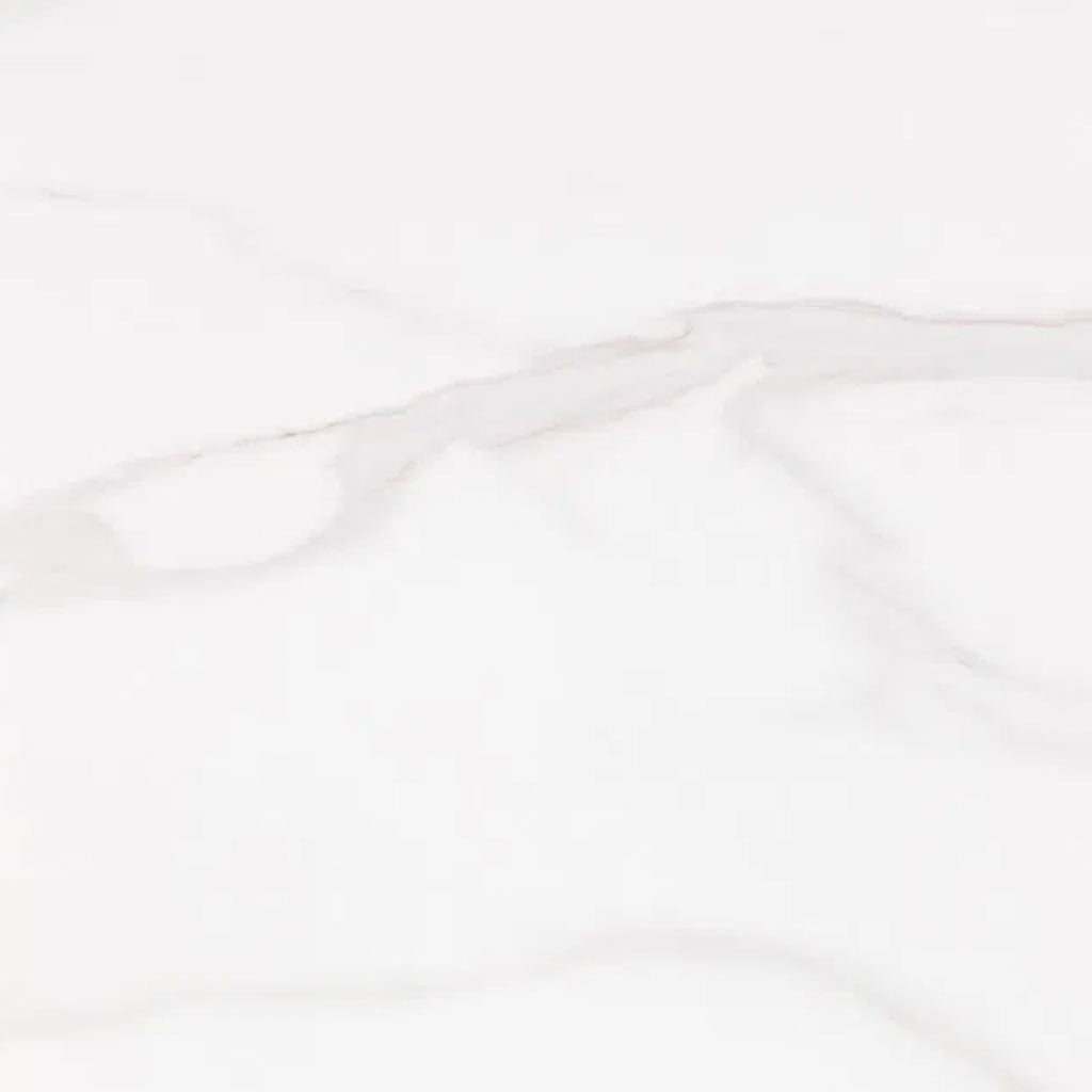 Wooden Dining Table for 4 People Round - Hockley