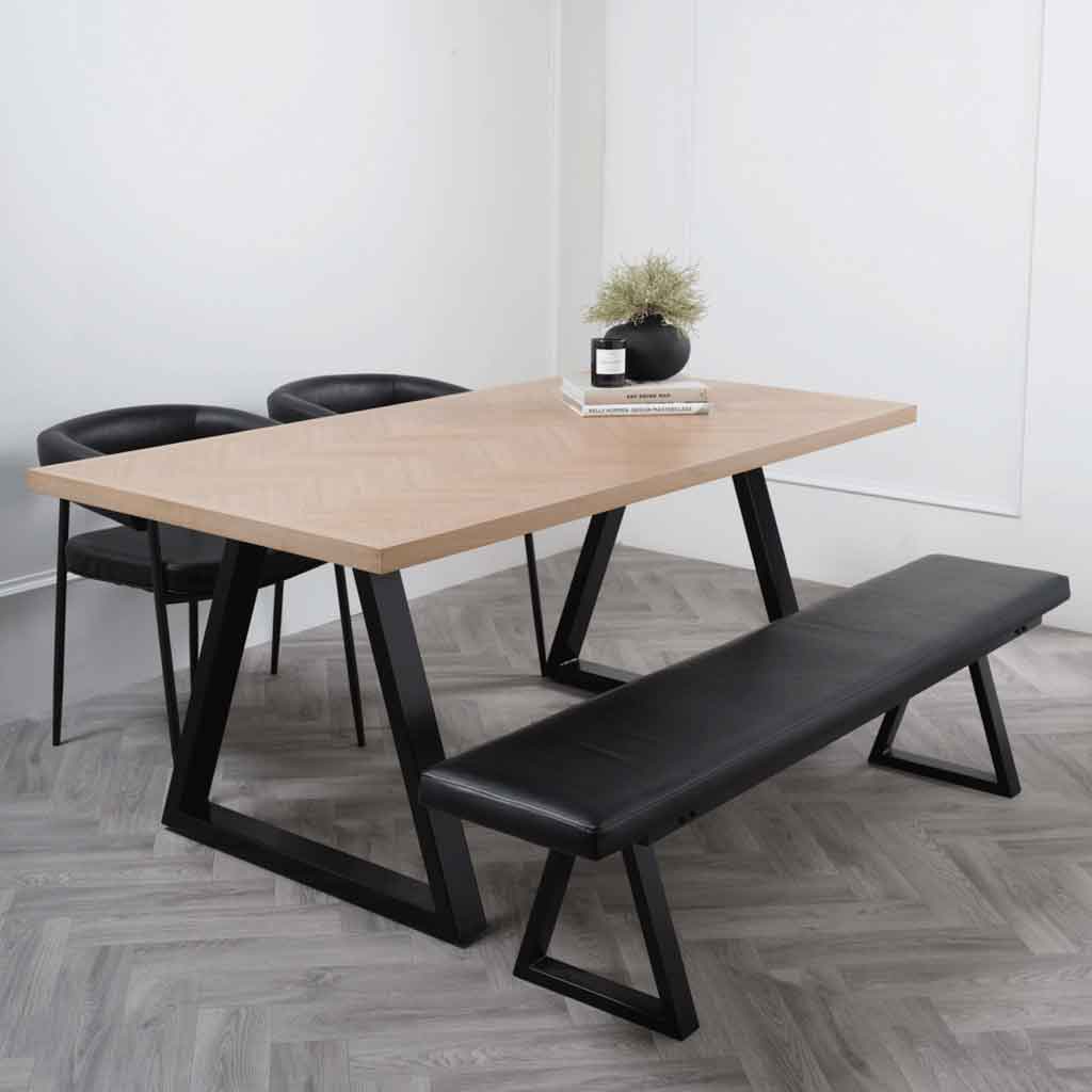 Wooden Dining Table for 6 to 8 People - Hyde