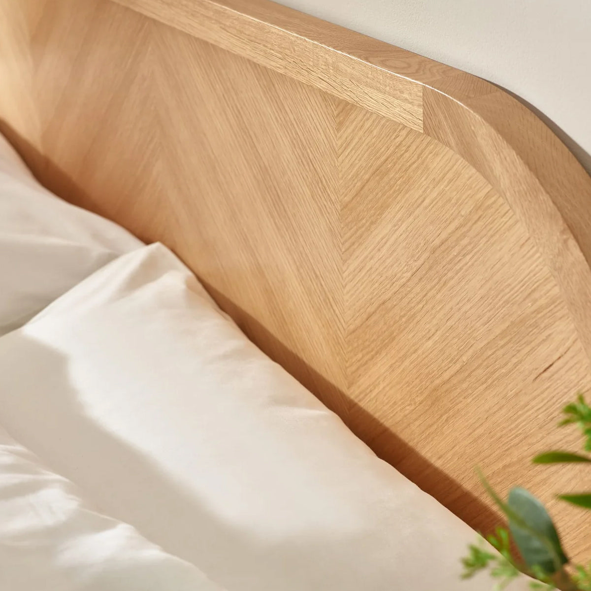 Wooden Double Bed Chevron - Milo