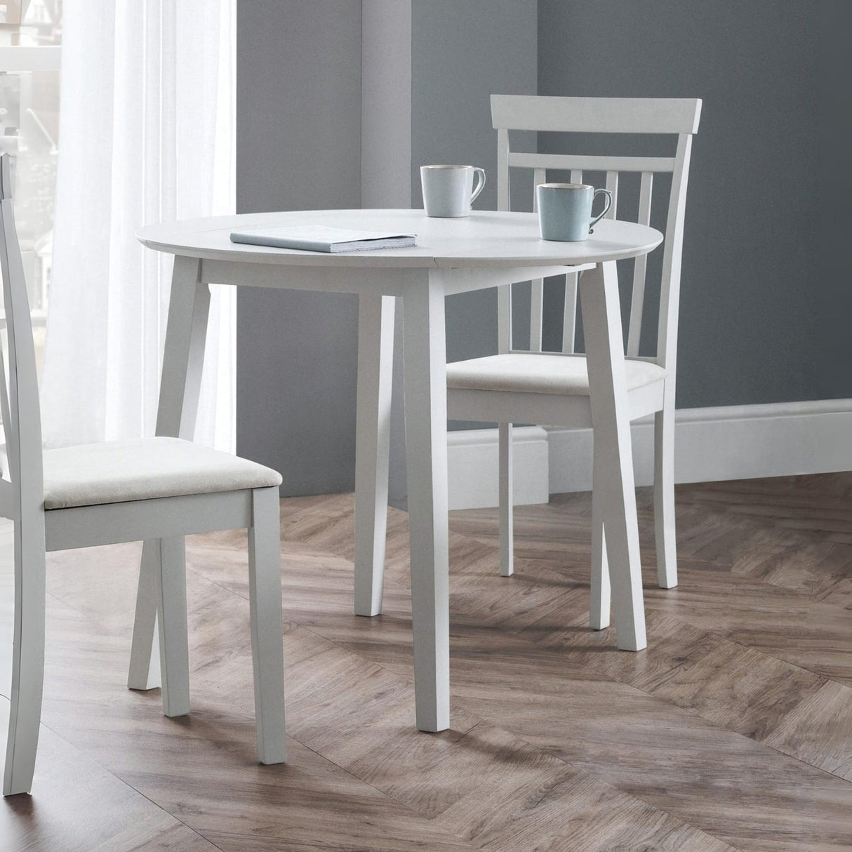 Wooden Drop Leaf Dining Table for 4 People Round - Coast
