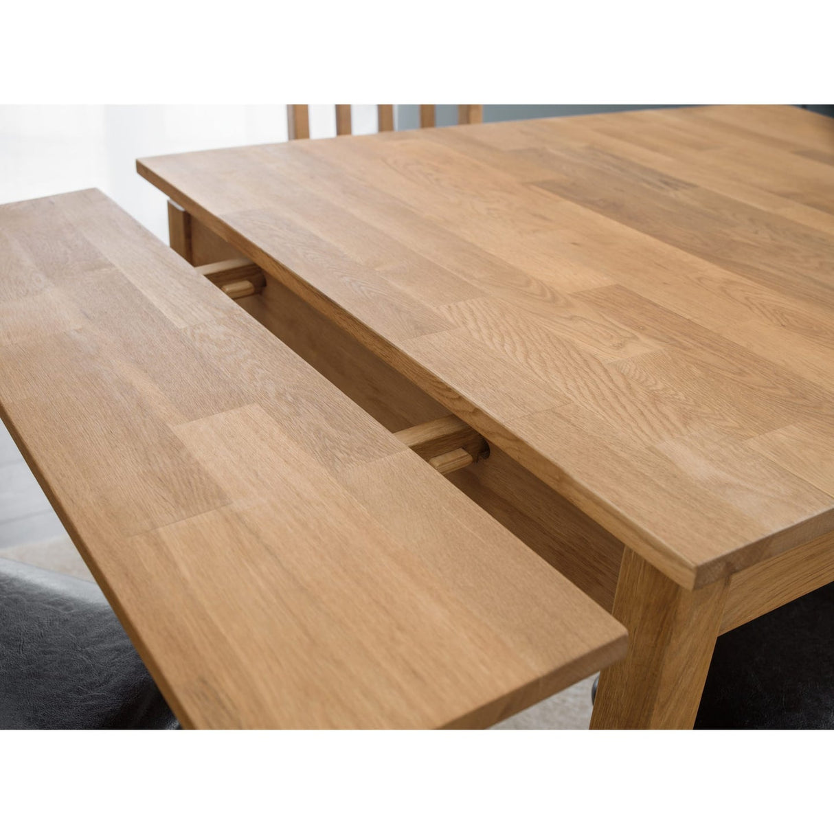 Wooden Extending Dining Table for 4 People - Coxmoor