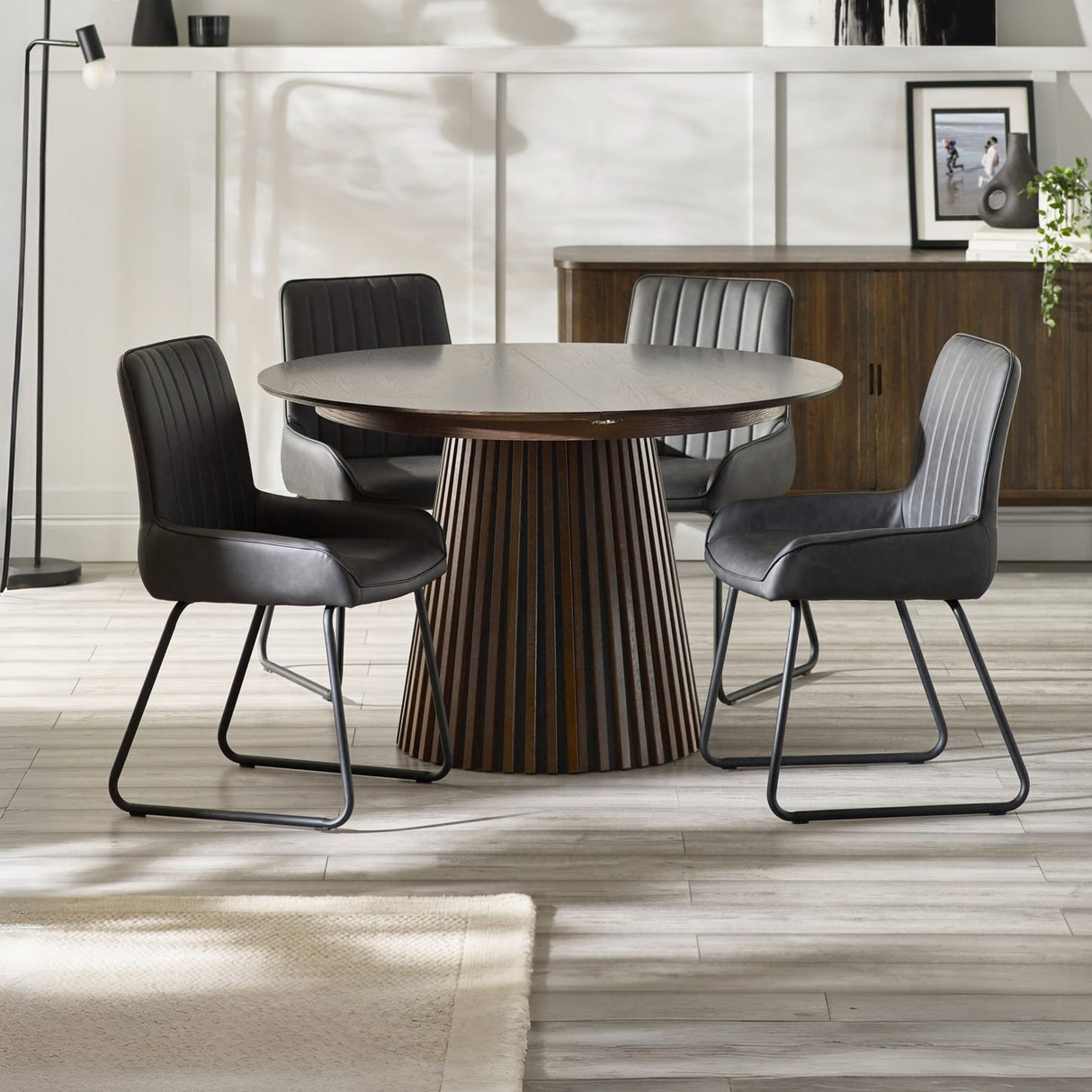 Wooden Extending Dining Table for 4 to 6 People - Arya