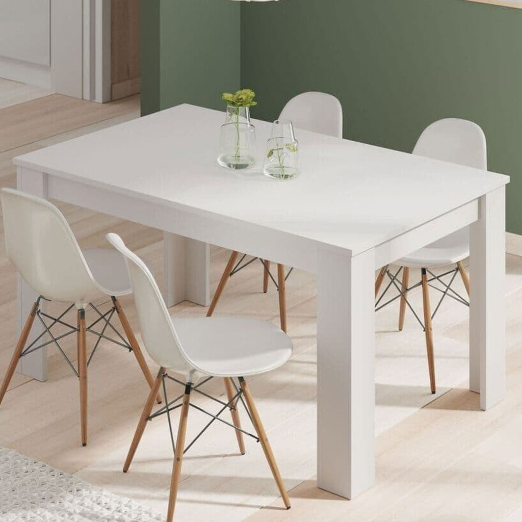 Wooden Extending Dining Table for 4 to 6 People - Trevena