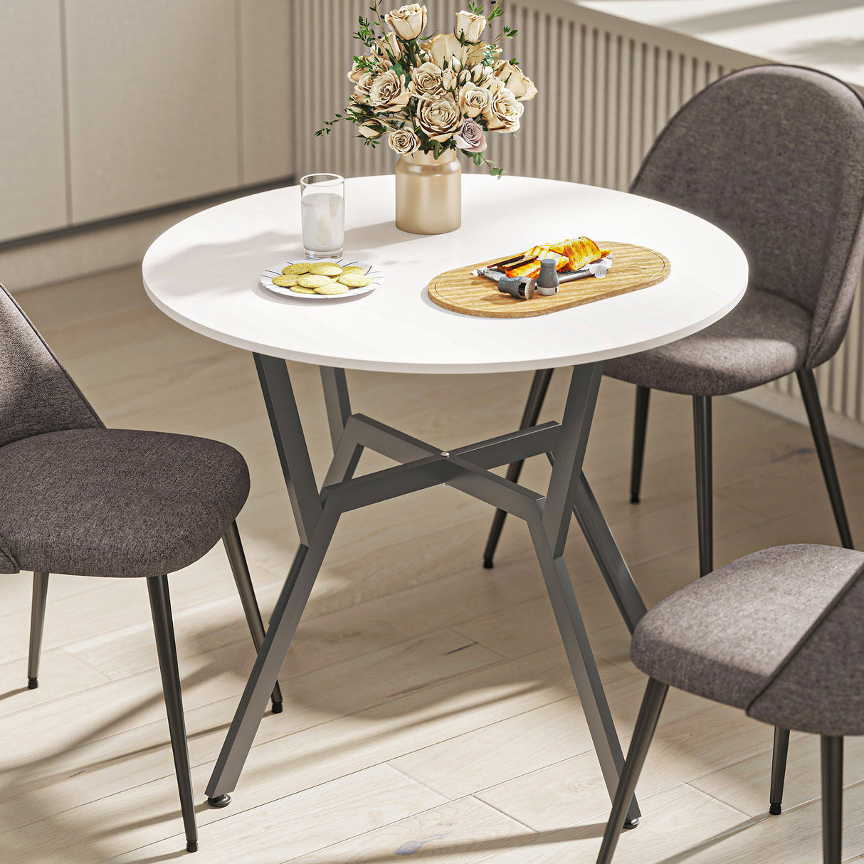 Wooden Kitchen Dining Table Round for 4 People - Velmora