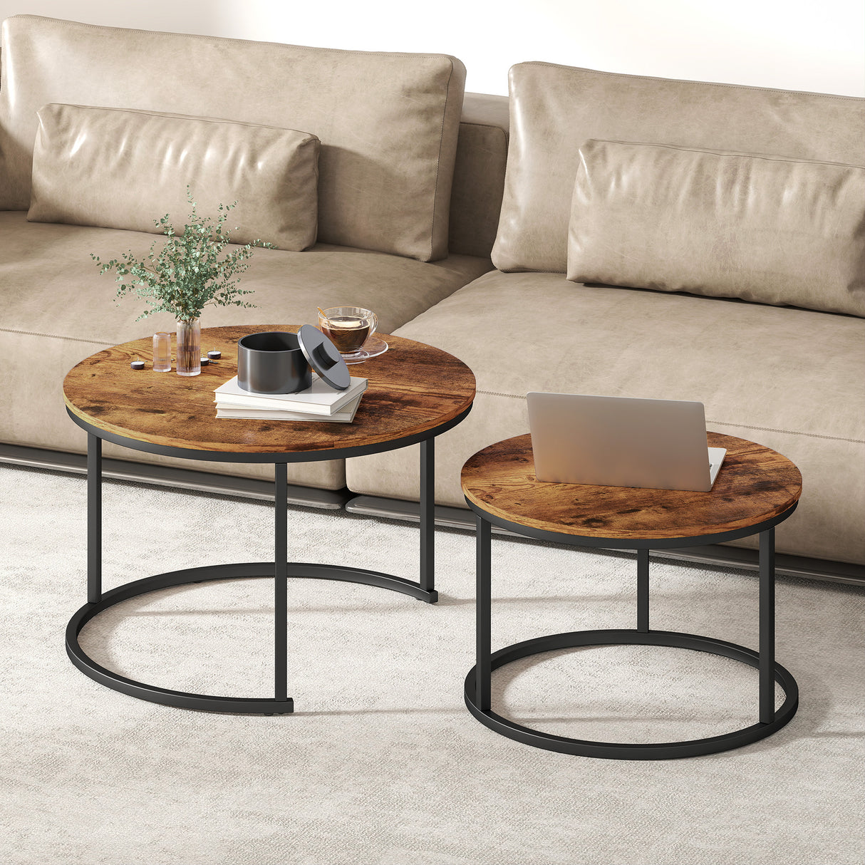 Wooden Nesting Coffee Tables Round in Set of 2 - Velmora